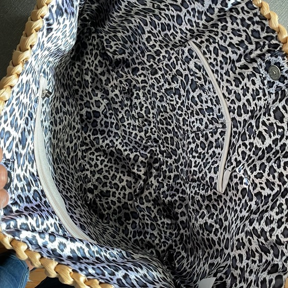 Comsi:Comsa Large Straw Bag with White Strap Handles - Picture 5 of 16